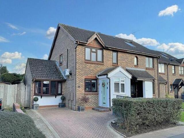 House for sale in Key Street, Suffolk