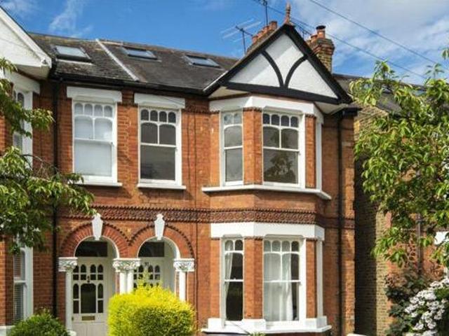 House for sale in Brentford End, Greater London