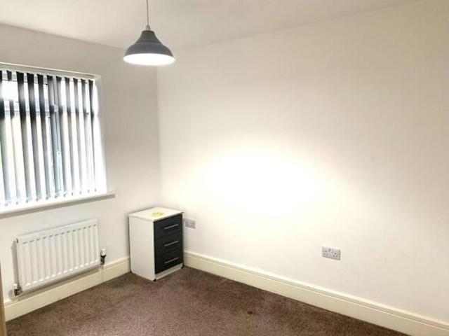 Cottage for sale in Joiner's Square, Hanley