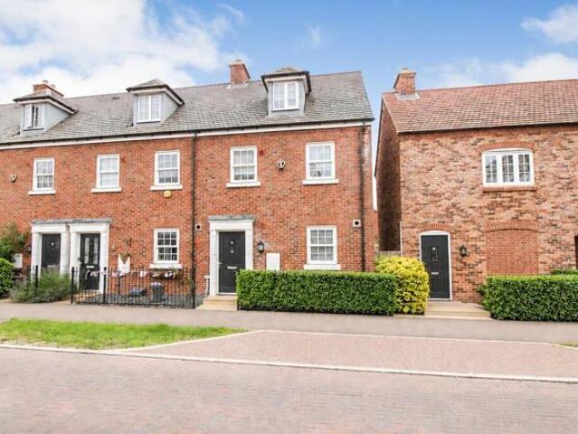 Cottage for sale in Bedford