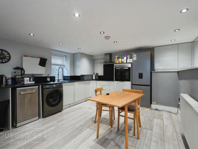 Cottage for sale in Huddersfield, West Yorkshire