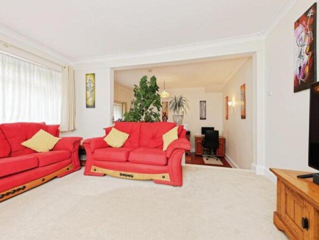 Cottage for sale in Elms Vale, Ash