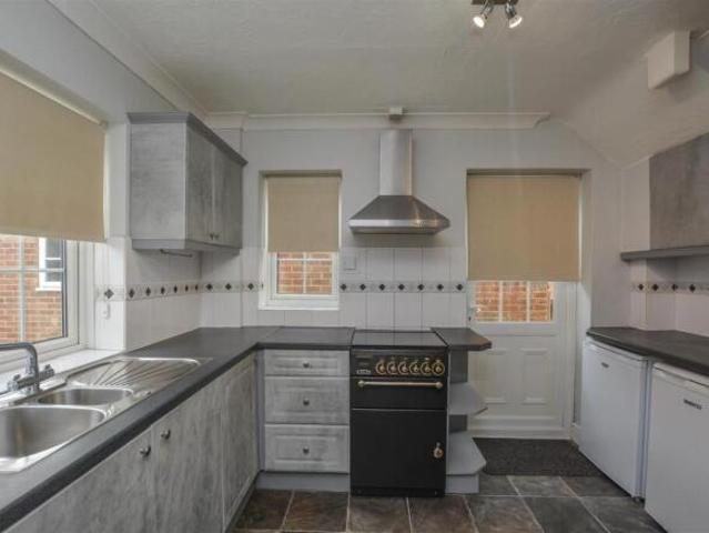 Cottage for sale in Ingrave, Brentwood