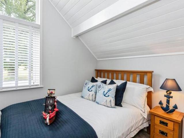 Cottage for sale in Overstone, Northamptonshire