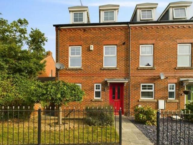 House for sale in Brayford, Lincolnshire