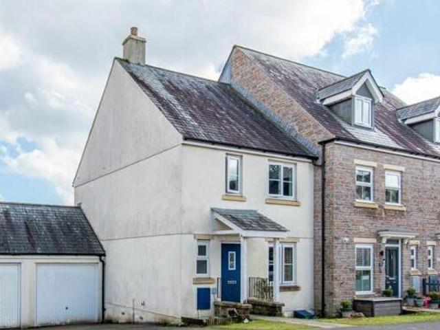 House for sale in Lamellion, Cornwall