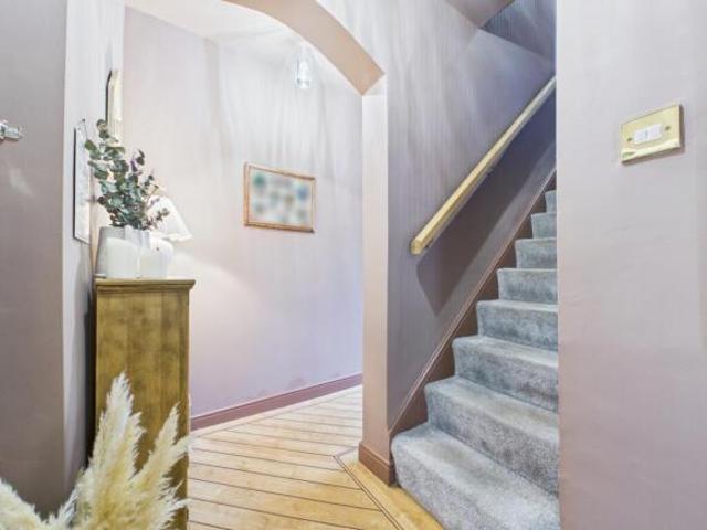 Cottage for sale in Huddersfield, West Yorkshire