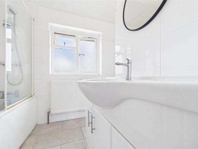 Cottage for sale in Kintbury, West Berkshire