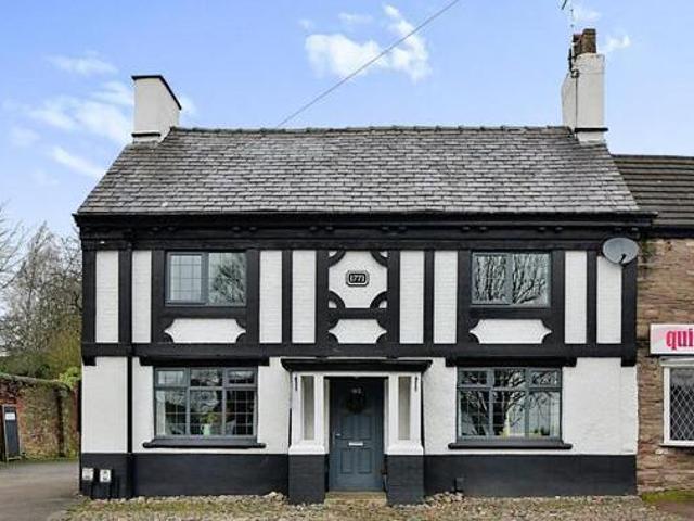 House for sale in Broken Cross, Macclesfield