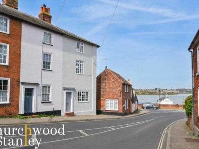 House for sale in Dale Hill, Essex