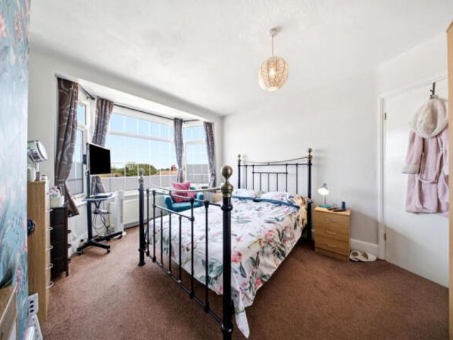 Cottage for sale in Cat Hill