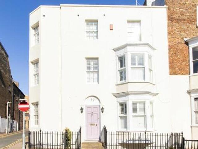 House for sale in Cliftonville West, Acol