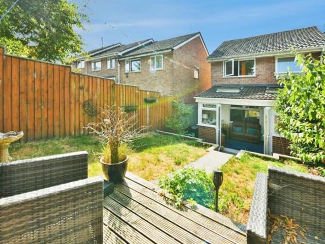 Cottage for sale in Mount Wise