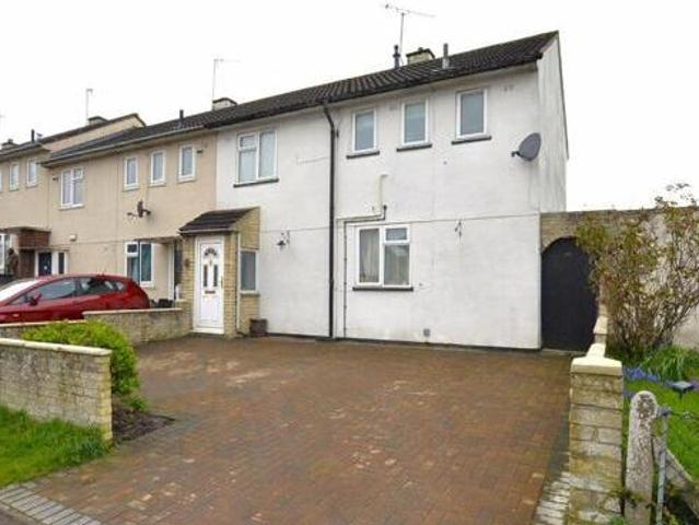 House for sale in Sneedhams Green, Gloucester