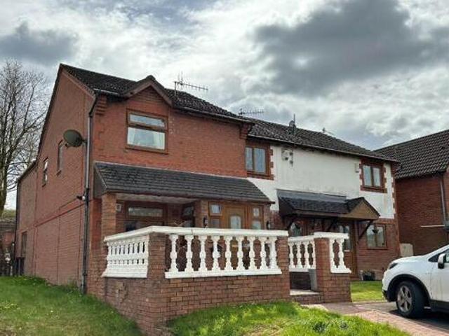 House for sale in Lyons, Greater London