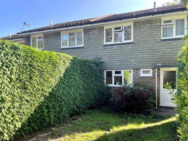 House for sale in Littlecote, West Sussex