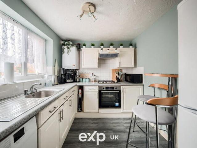 Cottage for sale in Northampton, Northamptonshire