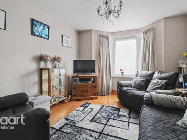 Cottage for sale in Churchward, Rodbourne