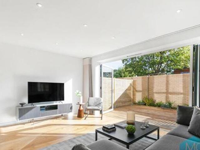 House for sale in Hertfordshire