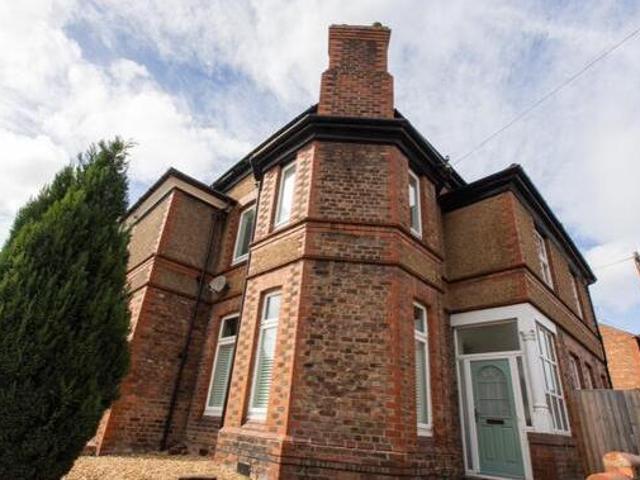 House for sale in Little Neston, West Vale