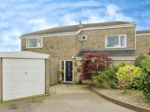 House for sale in Little Neston, West Vale