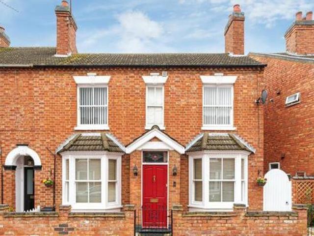 House for sale in Newport Pagnell