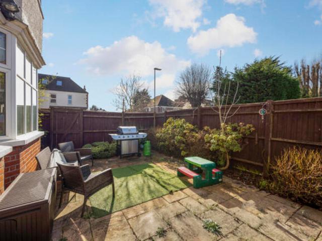 Cottage for sale in Wimbledon, Greater London
