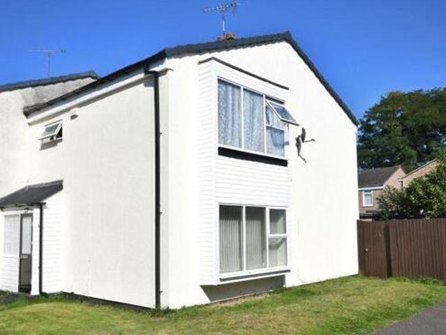 House for sale in Green Close, Warwickshire