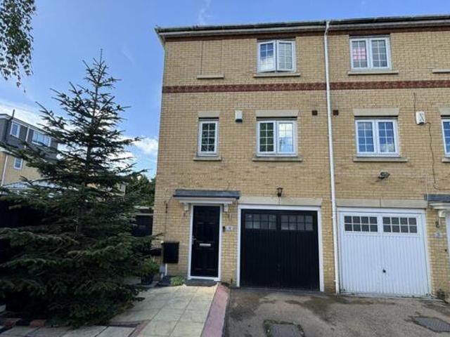 House for sale in Orpington, Greater London