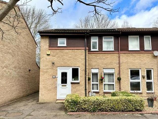 House for sale in Hampton Green, Cambridgeshire
