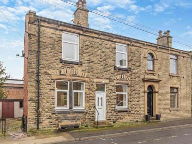 House for sale in Ossett, West Yorkshire