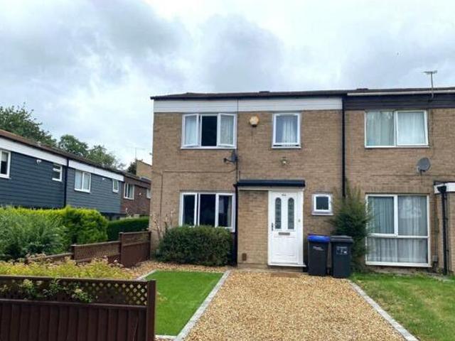 House for sale in Northampton, Northamptonshire
