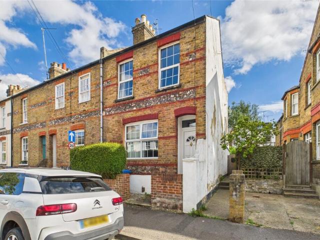 Terraced House for sale in Windsor