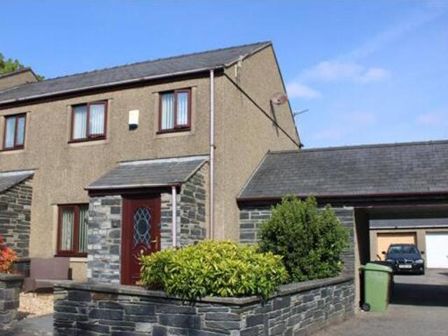 House for sale in Penrhyndeudraeth, Minffordd