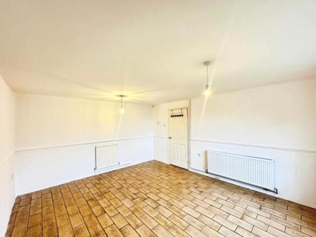 Cottage for sale in Lewsey Farm