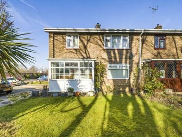 House for rent in Lyons, Greater London
