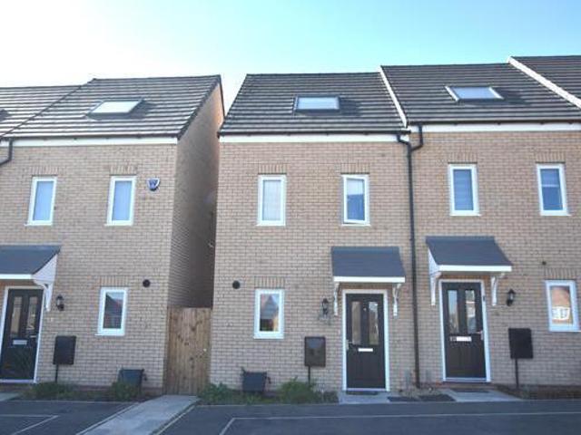 House for sale in Hampton Green, Cambridgeshire