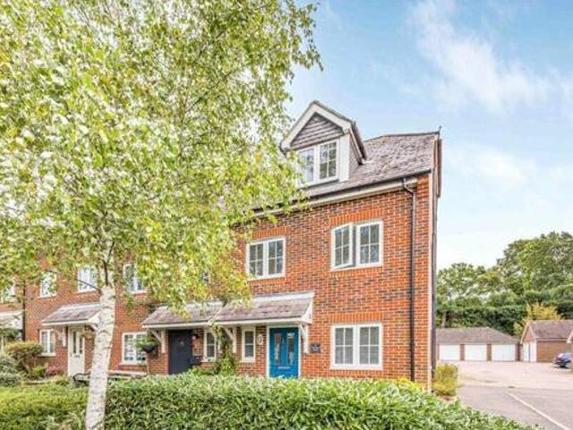 House for sale in Littlecote, West Sussex