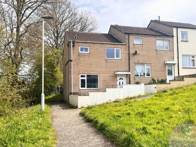 House for sale in Follaton, Strode