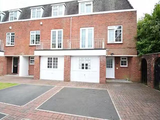House for sale in Westbourne