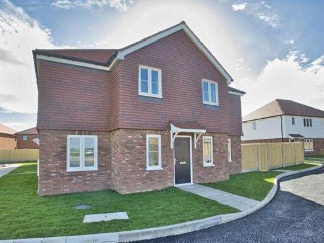 House for sale in Acol, Kent