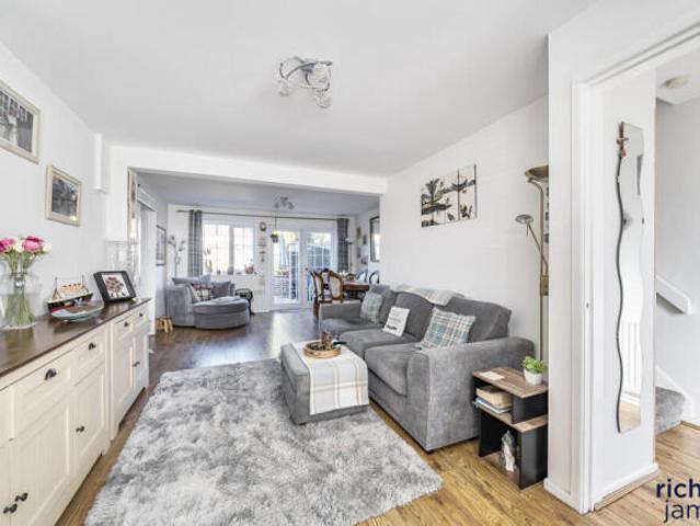 Cottage for sale in Rodbourne, Swindon