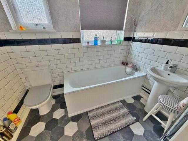 Cottage for sale in Paulsgrove, Portsmouth