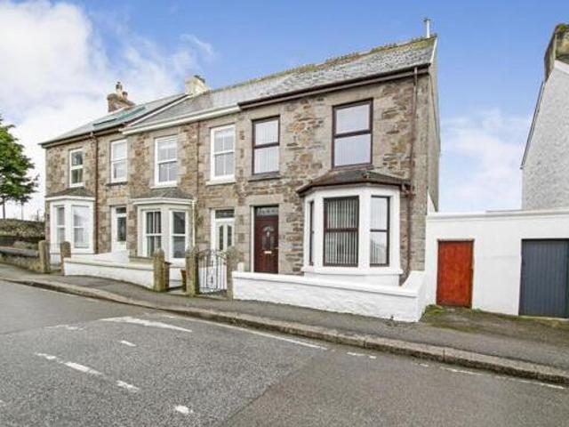 House for sale in Mount Ambrose, Cornwall