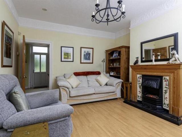 Cottage for sale in Huddersfield, West Yorkshire