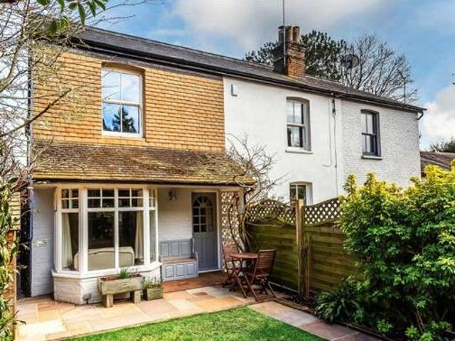 House for sale in Red Hill, Surrey