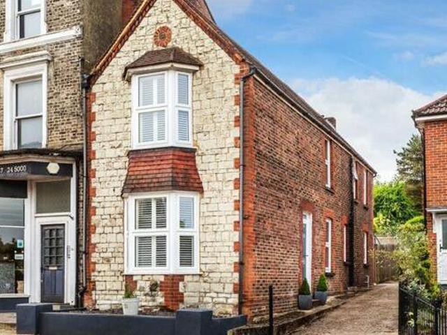 House for sale in Reigate, Reigate and Banstead
