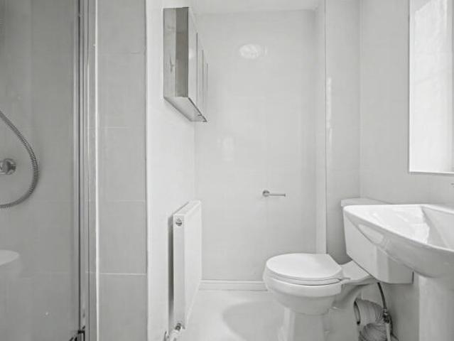 Cottage for sale in Northampton, Northamptonshire