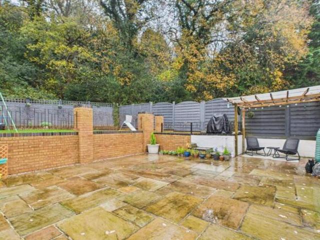Cottage for sale in Reading