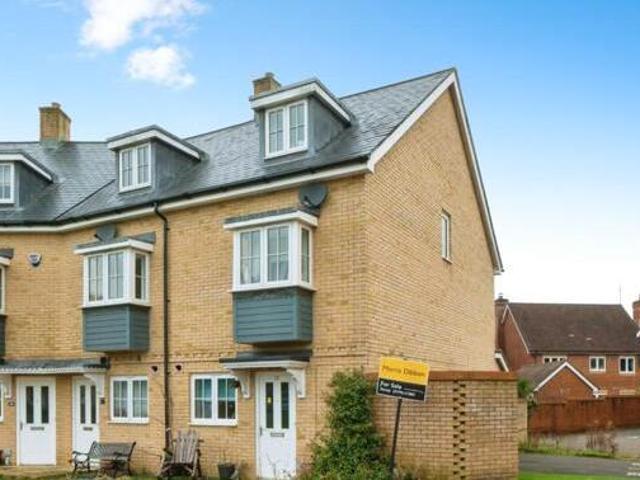 House for sale in Barton Stacey, Hampshire